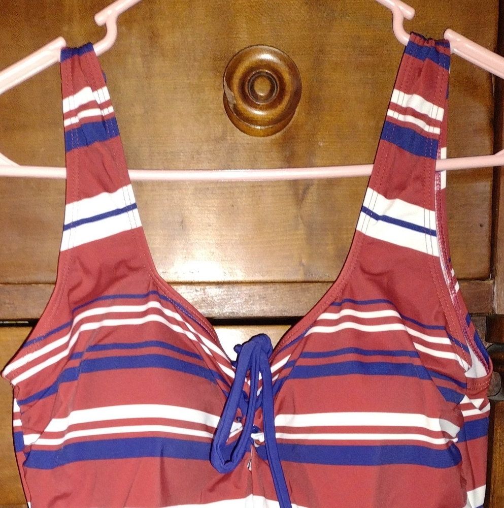 Torrid swimsuit size 1
